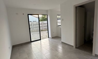 Vendo casa esquinera en Urbanización Valle Norte 2