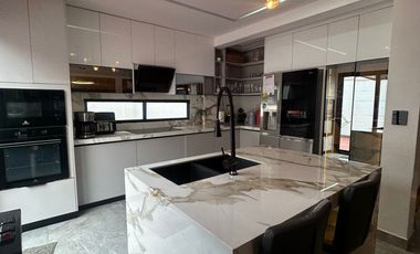 En venta! Casa de lujo, diseño inteligente y distribución perfecta - Ciudad Celeste