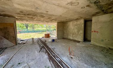 LAS CAÑADAS CASA EN VENTA EN OBRA NEGRA CON VISTA A CAMPO DE GOLF COTO ABEDULES