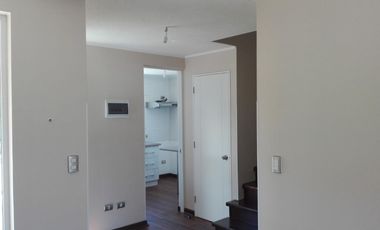 Se Arrienda Hermosa casa en Sector Residencial en Temuco.