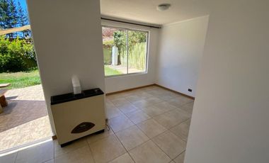 FyC arrienda amplia casa de 4 dormitorios en Faldeos de Curauma