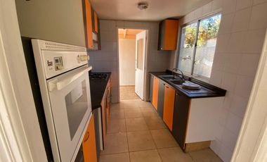 FyC arrienda amplia casa de 4 dormitorios en Faldeos de Curauma