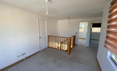 FyC arrienda amplia casa de 4 dormitorios en Faldeos de Curauma