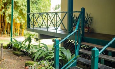 VENTA HOSTERIA SECTOR NANEGAL VIA NANEGALITO KM 7