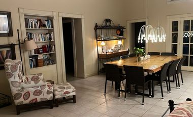 VENTA HOSTERIA SECTOR NANEGAL VIA NANEGALITO KM 7