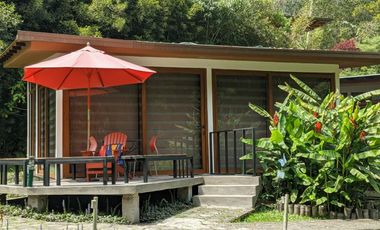 VENTA HOSTERIA SECTOR NANEGAL VIA NANEGALITO KM 7