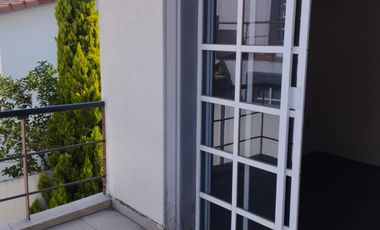 RENTO CASA EN VILLAS DEL CAMPO CALIMAYA