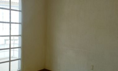 RENTO CASA EN VILLAS DEL CAMPO CALIMAYA