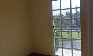 RENTO CASA EN VILLAS DEL CAMPO CALIMAYA