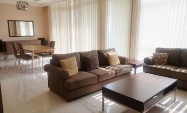 Nice and Cozy 2BR Apt Easy Access Location At Botanica Apartment