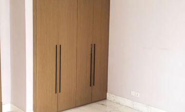 Nice and Cozy 2BR Apt Easy Access Location At Botanica Apartment
