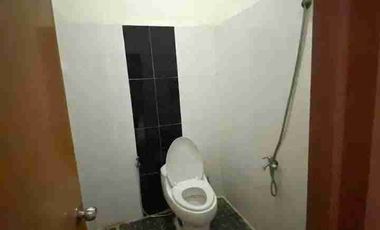 Rumah 3 Lantai di Jual Murah Di Kalisari Pasar Rebo Dekat Mall Cijantung