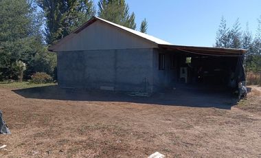 PARCELA 5175 MTS. CON CASA DE CONCRETO, LOS MAITENES, COMUNA DE RETIRO, REGION DEL MAULE.