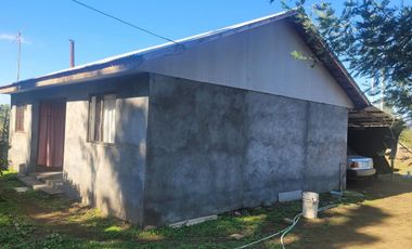 PARCELA 5175 MTS. CON CASA DE CONCRETO, LOS MAITENES, COMUNA DE RETIRO, REGION DEL MAULE.