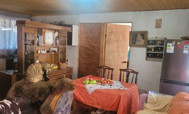 PARCELA 5175 MTS. CON CASA DE CONCRETO, LOS MAITENES, COMUNA DE RETIRO, REGION DEL MAULE.