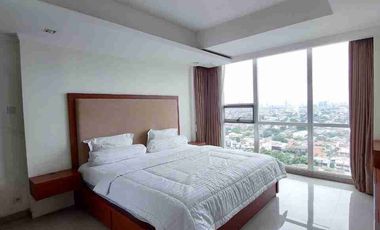 DISEWAKAN APARTEMEN 3BR DI KEMANG VILLAGE