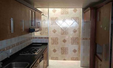 VENDO CASA CERCA AL COLEGIO DIVINO NIÑO VILLA FLOR 4 PLANTAS CASA PROVENZA