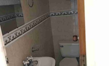 VENDO CASA CERCA AL COLEGIO DIVINO NIÑO VILLA FLOR 4 PLANTAS CASA PROVENZA