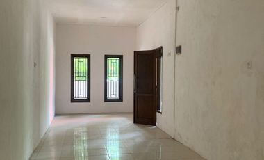 Termurah di Area Ini! Rumah dekat Summarecon Bekasi di Jalan Utama dan Jalur MRT Bekasi