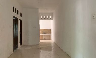 Termurah di Area Ini! Rumah dekat Summarecon Bekasi di Jalan Utama dan Jalur MRT Bekasi