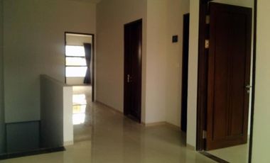 Rumah Komplek Jati Permai Town House Kecamatan Astananyar Kota Bandung