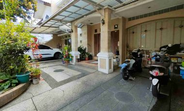 RUMAH CANTIK 2 LANTAI BATUNUNGGAL INDAH BANDUNG