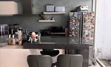 casa sola en venta Av. San Jerónimo a una cuadra de Luis Cabrera. 2r/2b/2e