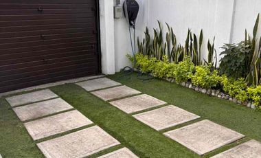 casa sola en venta Av. San Jerónimo a una cuadra de Luis Cabrera. 2r/2b/2e