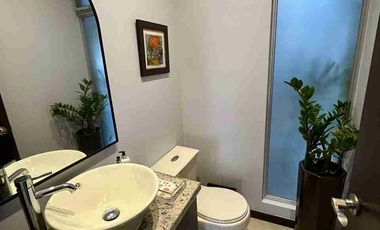 CASA EN ALQUILER DE 3 DORMITORIOS EN SAMBORONDON GUAYAQUIL ECUADOR