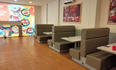 Gedung Ex Resto 2 Lantai Samping Margocity dan Dekat Detos Mall Depok Jawa Barat Sangat Cocok Buat Usaha Resto , Hotel , Kos2an Eklusive ,Klinik dan K