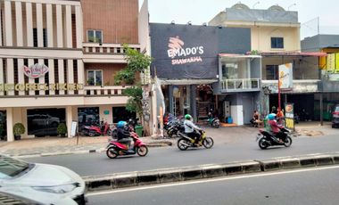 Gedung Ex Resto 2 Lantai Samping Margocity dan Dekat Detos Mall Depok Jawa Barat Sangat Cocok Buat Usaha Resto , Hotel , Kos2an Eklusive ,Klinik dan K