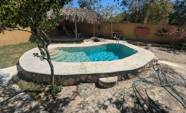 Venta quinta texana 5 recámaras paneles alberca 1700m2