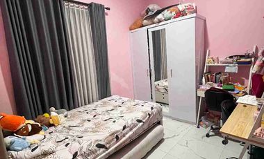 BEST PRICE !! Rumah Modern 3 Lantai Bintara Jaya Village | LB 270m² Full Modern + Rooftop |