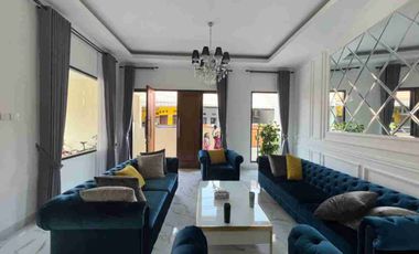 BEST PRICE !! Rumah Modern 3 Lantai Bintara Jaya Village | LB 270m² Full Modern + Rooftop |