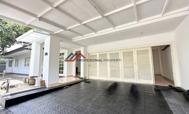 For Rent Rumah Bagus Private Pool di Kemang Jakarta Selatan