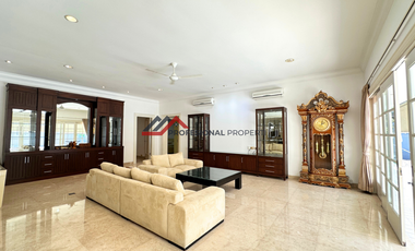 For Rent Rumah Bagus Private Pool di Kemang Jakarta Selatan