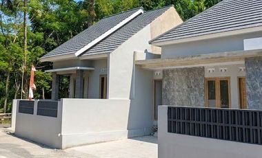 2 UNIT RUMAH BARU SIAP HUNI DI SINDUMARTANI, NGEMPLAK, SLEMAN