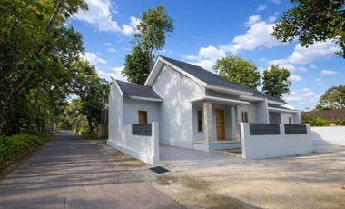 2 UNIT RUMAH BARU SIAP HUNI DI SINDUMARTANI, NGEMPLAK, SLEMAN