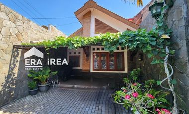 DIJUAL RUMAH DI SOLO DEKAT JALAN YOS SUDARSO