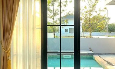 ขาย Victoria Pool Villa By BEDFORD อำเภอสารภี เชียงใหม่ ใกล้ รพ.สารภี ตกแต่งแล้วบางส่วน (H411) T.094651----