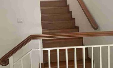 Disewakan Rumah Green Court Lake, Jakarta Barat