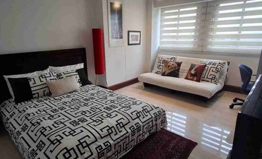 Alquilo penthouse