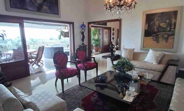 Alquilo penthouse