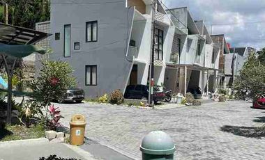 Di Setiabudi Gegerkalong Harga Segini cuma dapet tanah… ini udah rumah 2 lantai siap huni.
