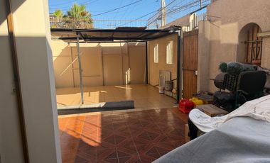 Excelente Oportunidad de Inversión: Propiedad Multiresidencial en Sector Consolidado