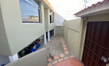Venta de Casa en Manta Zona Norte Altagracia