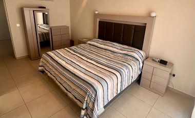 CASA en Dominio cumbres en esquina