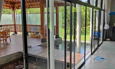 Villa Subang Curugrendeng Jalan Cagak terawat jual cepat ada Kebun Jeruk Alpokat,Durian dan sebagainya