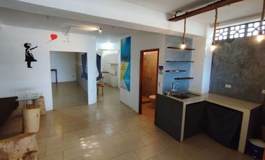 Venta de Edificio Comercial en Puerto Lopez Manabi