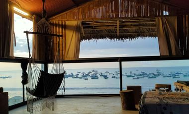 Venta de Edificio Comercial en Puerto Lopez Manabi